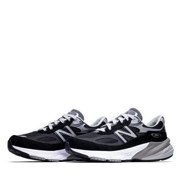 ‼️New Balance 990 Black‼️size 8.5❗️NWT WMNS